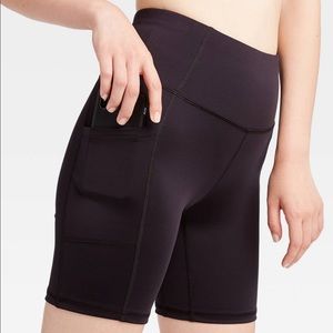 NWT All in Motion Sculpted High-Rise Bike Shorts